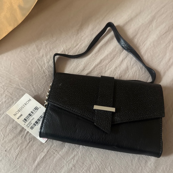 Halogen Black Leather Crossbody Bag - Picture 1 of 4